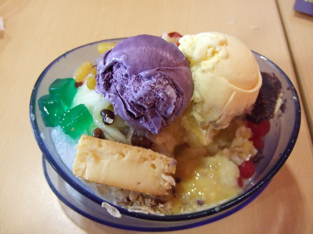 yummy Halo halo in a bowl