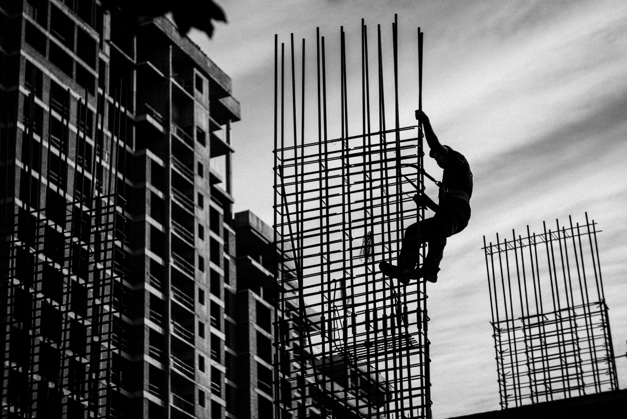 Read more about the article Building a Safe Future: Prioritizing Construction Safety